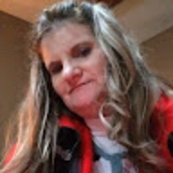 Meet your Posher, Wendy - Picture 1 of 1